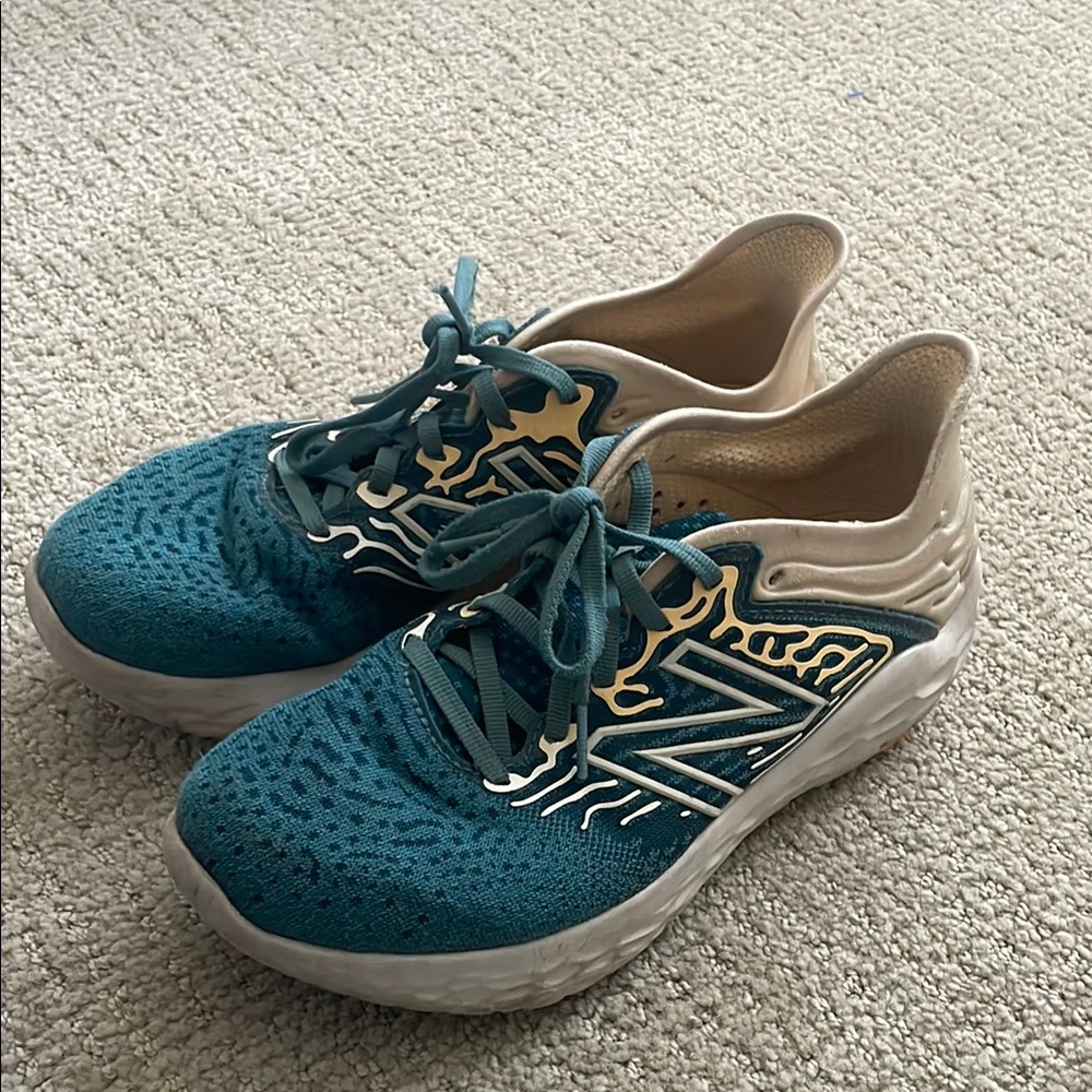 New Balance fresh foam beacon V3 Teal and Cream Sneakers